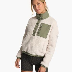 Vuori Cozy Sherpa Pullover, Size Large